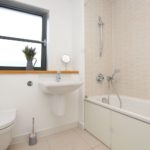Salle de bain, logement en colocation à Limehouse