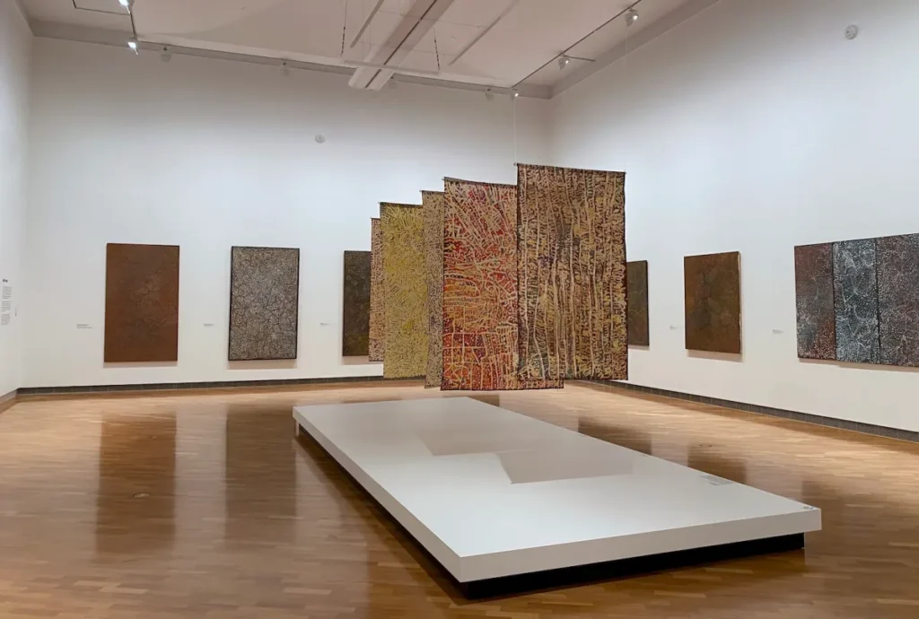 expositions à Londres : Emily Kam Kngwarray à la Tate Modern